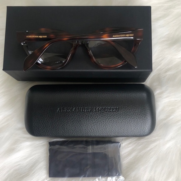 Alexander Mcqueen Am0045oa Cat-eye Glasses - Picture 7 of 9